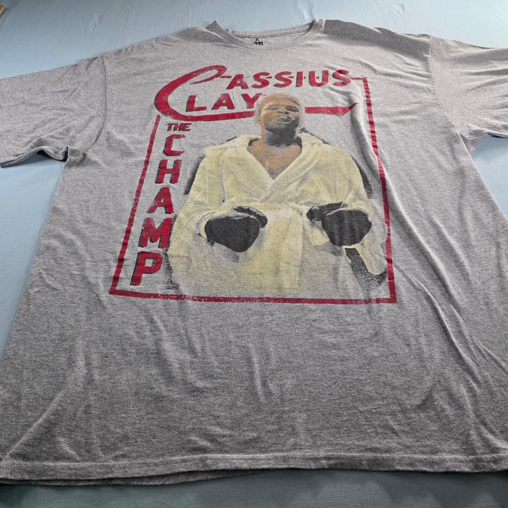 Muhammad Ali Cassius Clay The Champ Graphic T-Shirt Gray Mens 2XL Short Sleeve